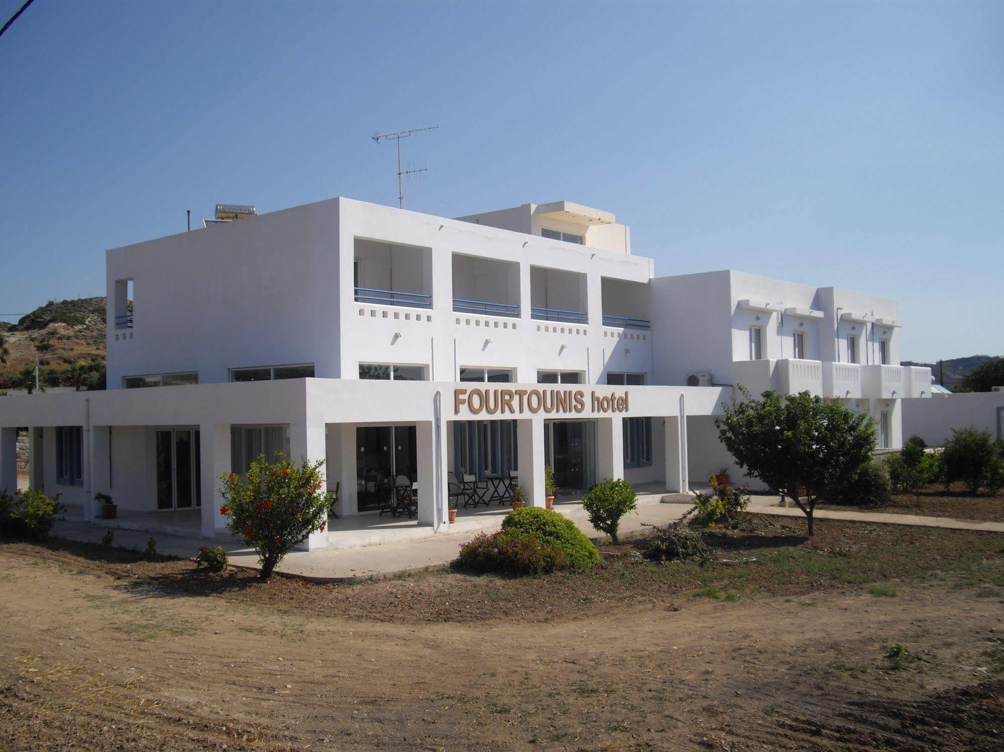 Ξενοδοχείο Φουρτούνης Κέφαλος Εξωτερικό φωτογραφία